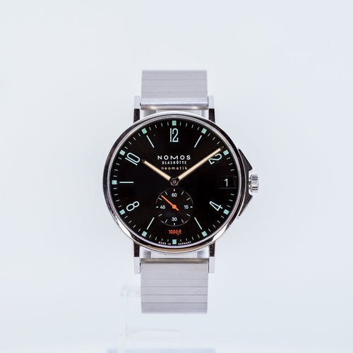 581-Nomos Glashutte 581 Tangente Neomatik Black Dial Auto