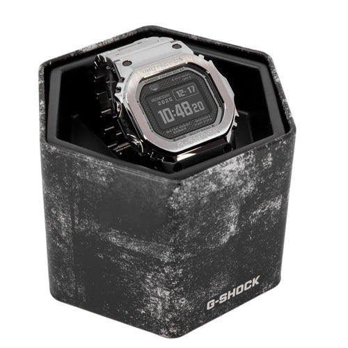 Casio GMW-BZ5000D-1ER